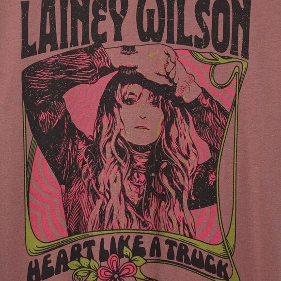 torrid Tops - Torrid Lainey Wilson Classic Fit Cotton Crew Tee Size 2